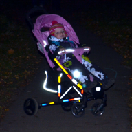 Светоотражающая лента RF4550 (розничная упаковка) - Светоотражающая лента RF4550 на детской коляске